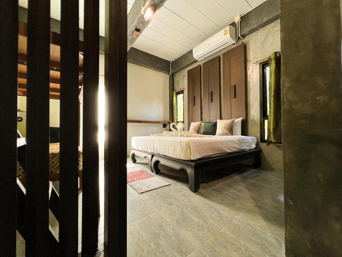 Aonang Third Place Hometel Ao Nang Bagian luar foto