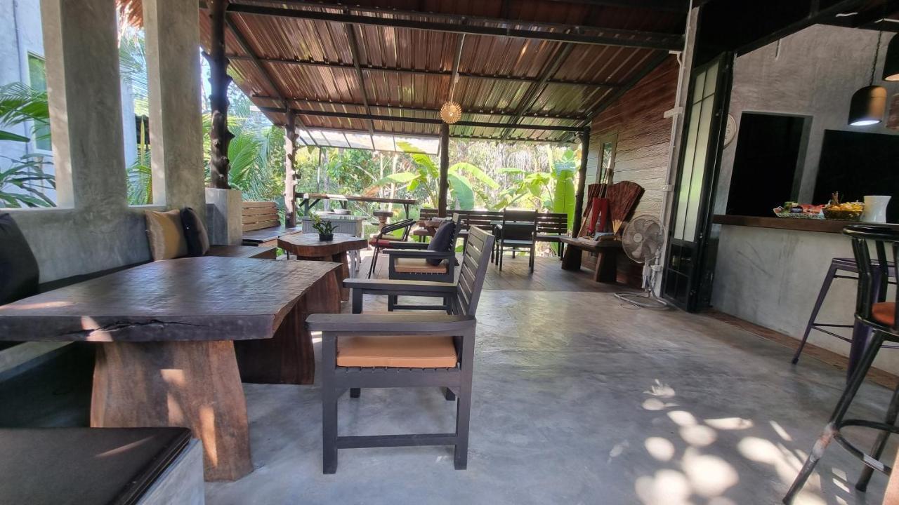 Aonang Third Place Hometel Ao Nang Bagian luar foto