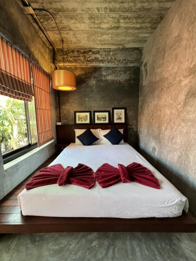Aonang Third Place Hometel Ao Nang Bagian luar foto